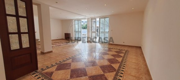 4 Schlafzimmer Haus in Seixal, Portugal, Nr. 286241 3