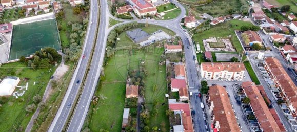 قطعة أرض في Coimbra, Portugal 2729متر مربع رقم 65514 8