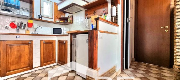 2-salle Appartement à Rome, Italy No. 108416 9