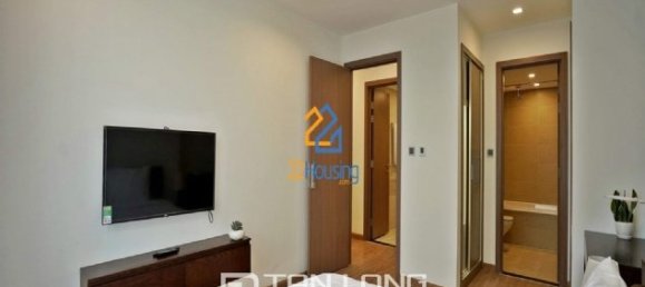 3 bedrooms Apartment in Ba Dinh, Vietnam No. 1213 5