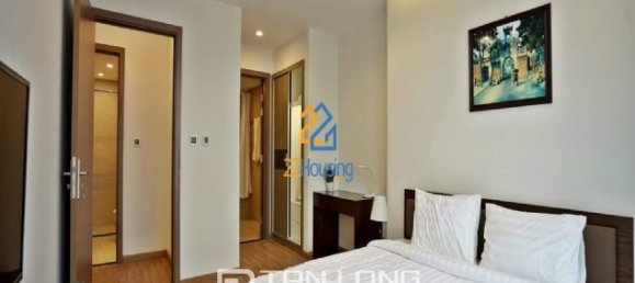 3 bedrooms Apartment in Ba Dinh, Vietnam No. 1213 4