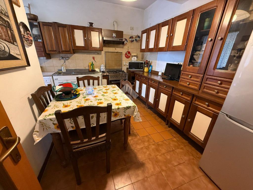 3 Schlafzimmer Wohnung in Rome, Italy, Nr. 282470