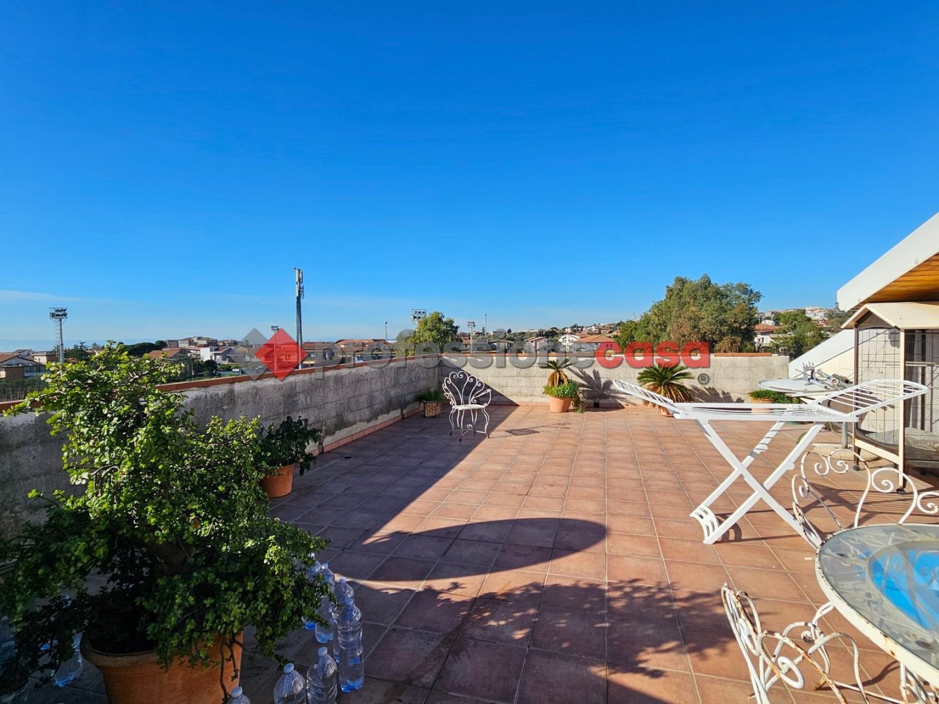 3-salle Appartement à Sant'Agata li Battiati, Italy No. 47529