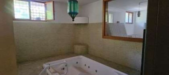 7 rooms Apartment in Rome, Italy No. 222792 6