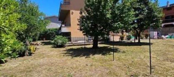 7 rooms Apartment in Rome, Italy No. 222792 16