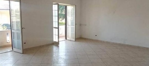 Дом с 14 комнатами в Понтекорво, Италия № 154598 20