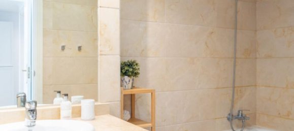 2 bedrooms Penthouse in Marbella, Spain No. 190803 7