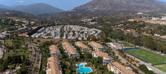 2 bedrooms Penthouse in Marbella, Spain No. 190803 8