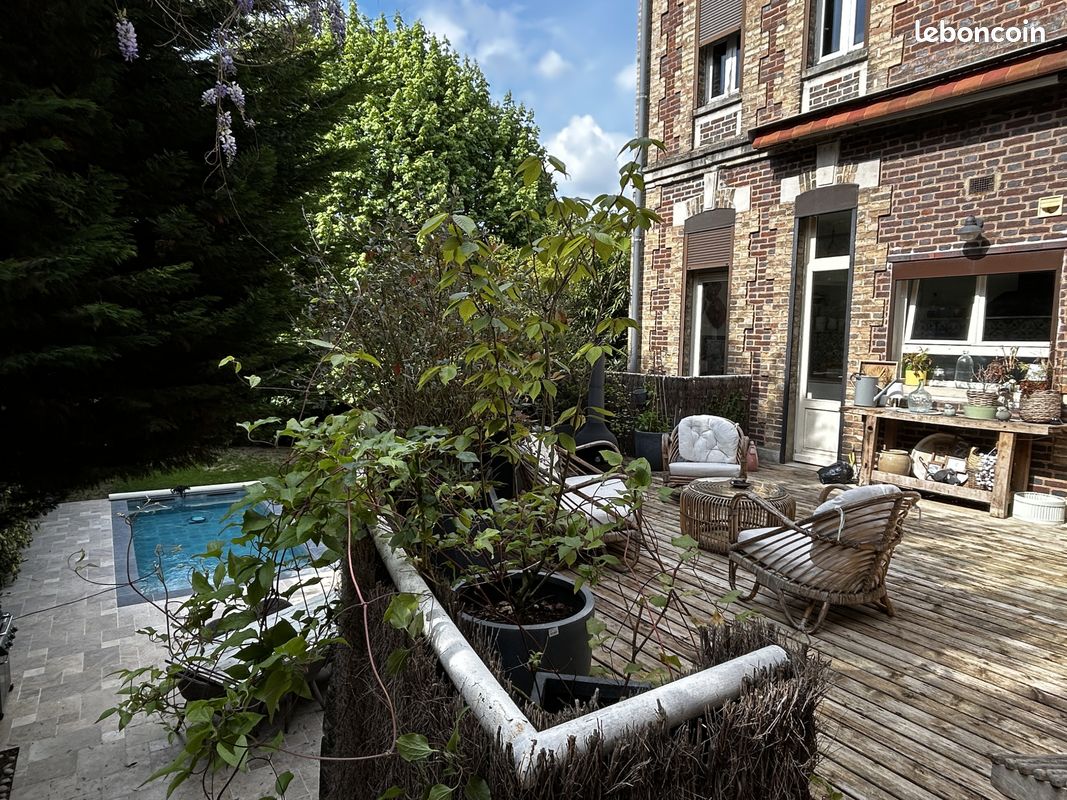 7 bedrooms House in Troyes, France No. 76116