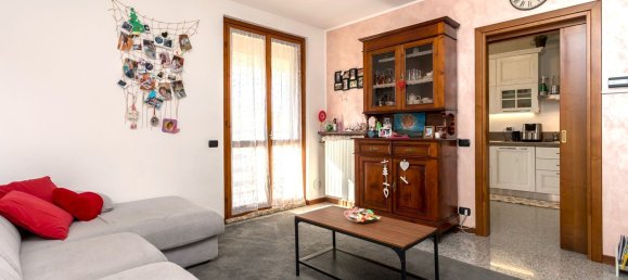 3غرفة شقة في Caprino Bergamasco, Italy رقم 66741 4