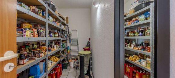 2 Schlafzimmer Doppelhaus in Russelsheim, Germany, Nr. 324436 11