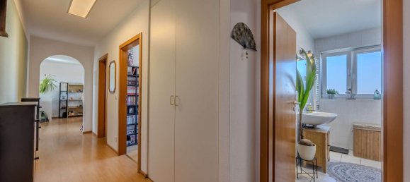 2 Schlafzimmer Doppelhaus in Russelsheim, Germany, Nr. 324436 7