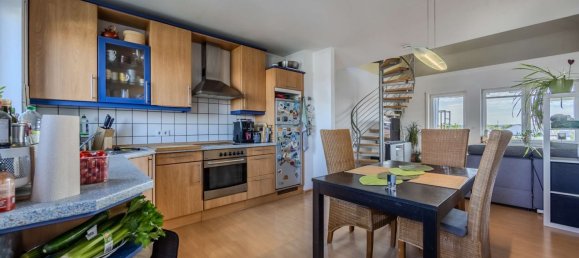 2 Schlafzimmer Doppelhaus in Russelsheim, Germany, Nr. 324436 6