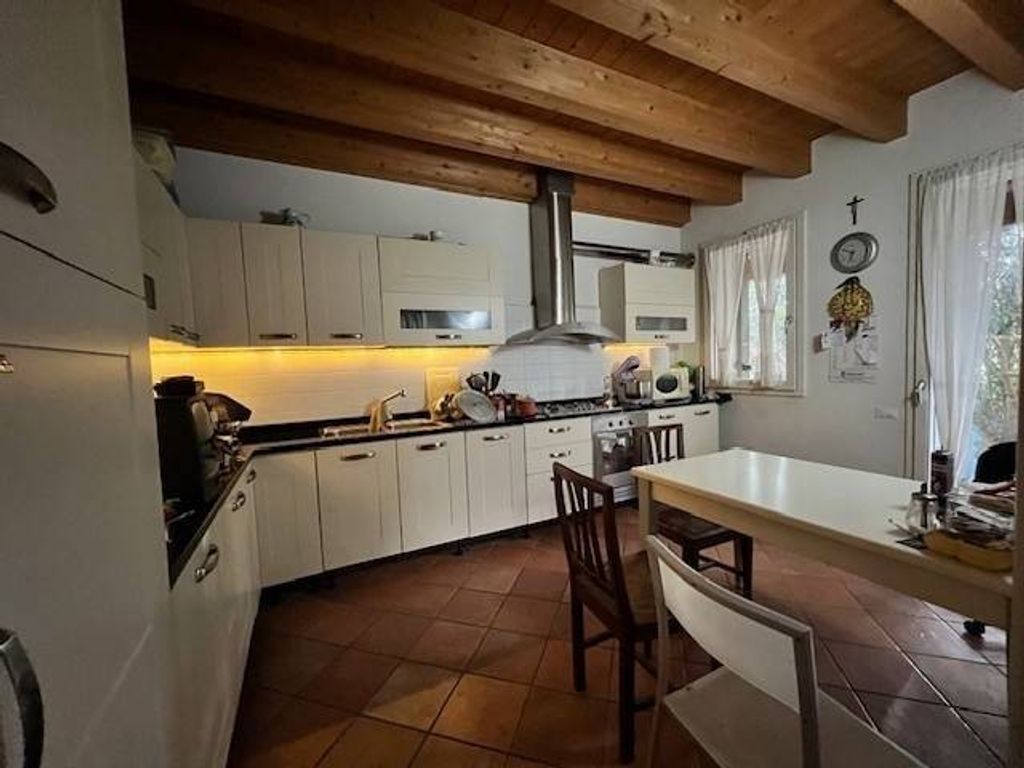 5-Zimmer Villa in Rovigo, Italy, Nr. 313967