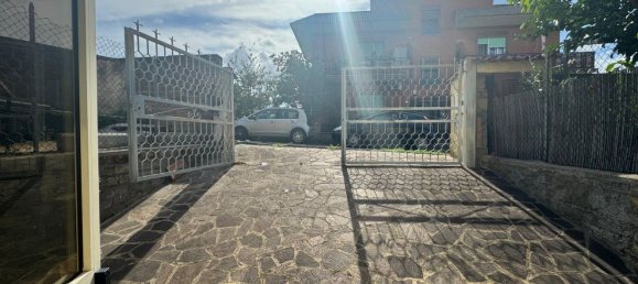 60m² Commercial property in Rome, Italy No. 326389 10