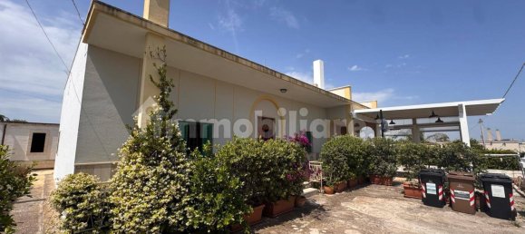 Вилла с 3 спальнями в Монополи, Италия № 353273 2