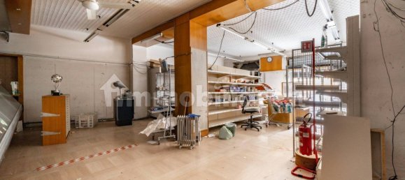 4 غرف نوم منزل في Civate, Italy رقم 108807 28