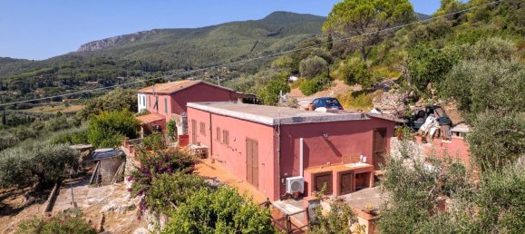 4 bedrooms House in Monte Argentario, Italy No. 276794 2