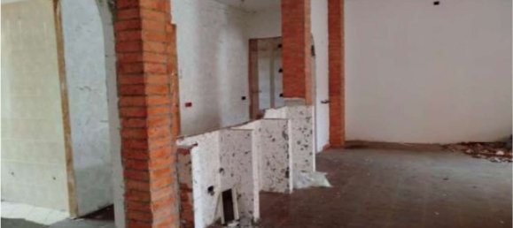 Apartamento de 5 habitaciónes en Voghera, Italy No. 95464 9