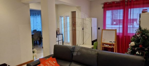 3 bedrooms House in Maia, Portugal No. 26815 10