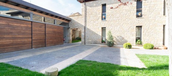 Moradia em banda T3 em Chartered Community of Navarre, Spain N.º 85134 4