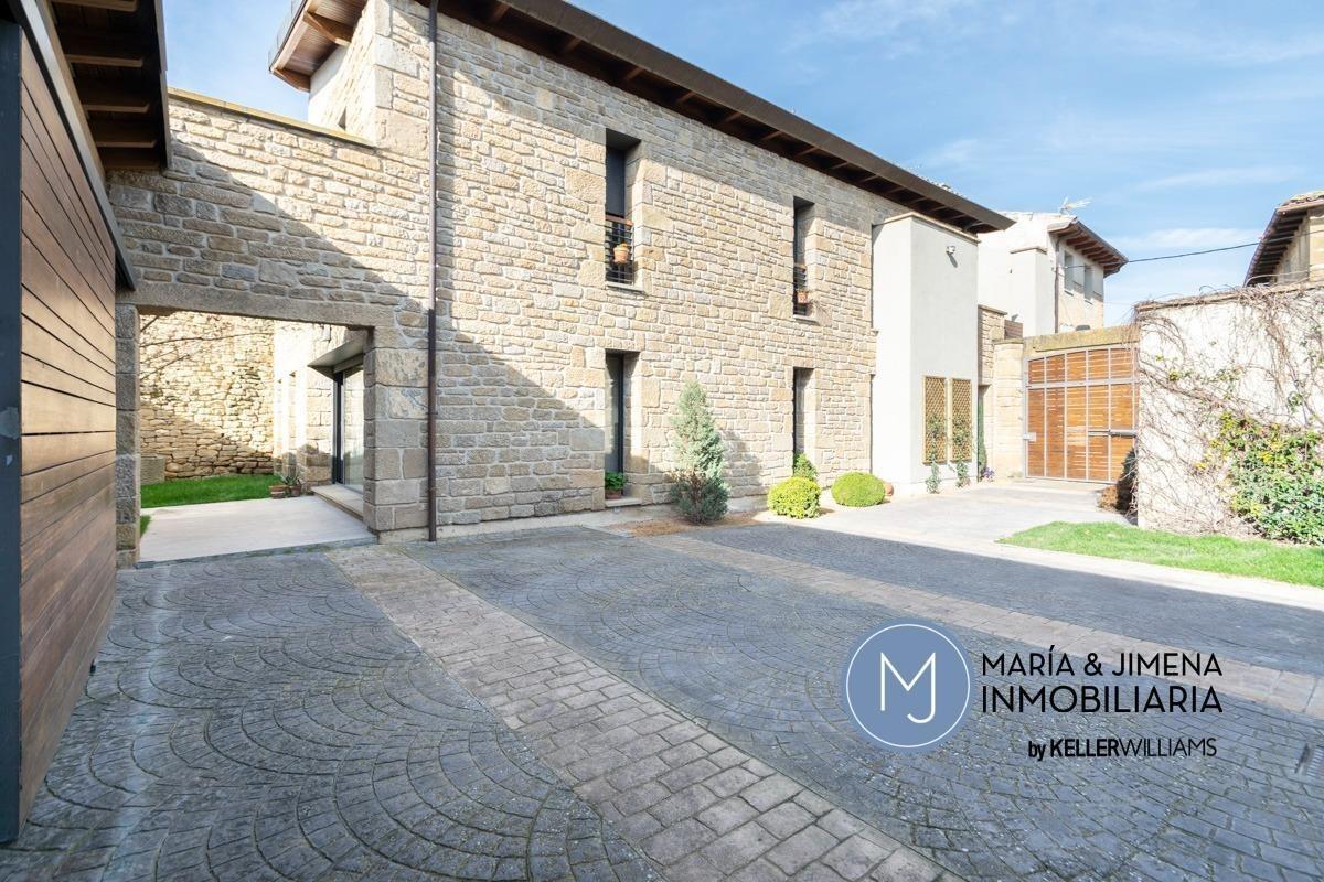 Moradia em banda T3 em Chartered Community of Navarre, Spain N.º 85134