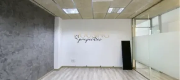 Gewerbliche Immobilie in Palma de Majorca, Spain 330m², Nr. 170064 2