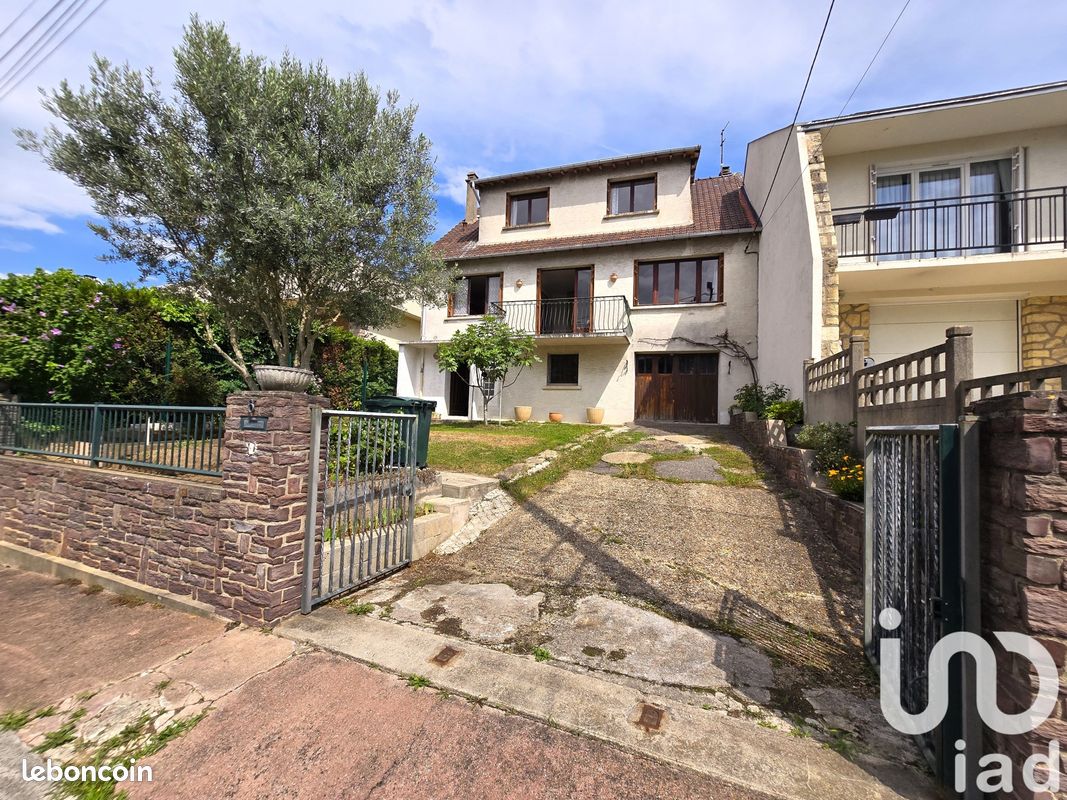 4 bedrooms House in Argenteuil, France No. 333410