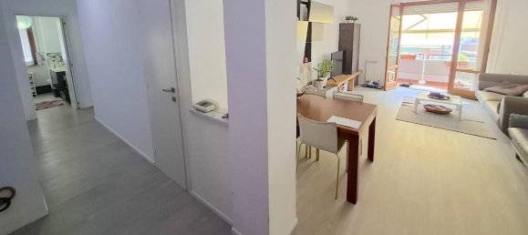 4 bedrooms Apartment in Carrara, Italy No. 357057 9