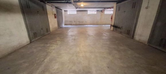 4 bedrooms Apartment in Carrara, Italy No. 357057 33