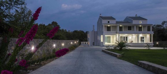 Villa T5 em Corfu, Greece N.º 8230 6