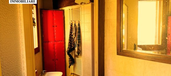 2 bedrooms House in Agrate Conturbia, Italy No. 325586 13