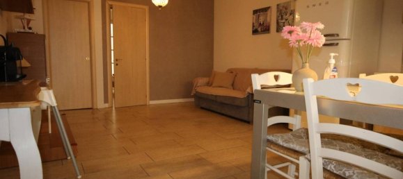 Apartamento de 2 divisões em Crema, Italy N.º 37246 2