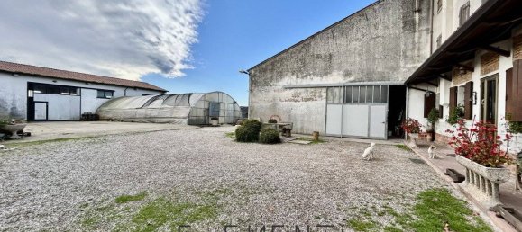 4 bedrooms Villa in Villa Bartolomea, Italy No. 154282 21