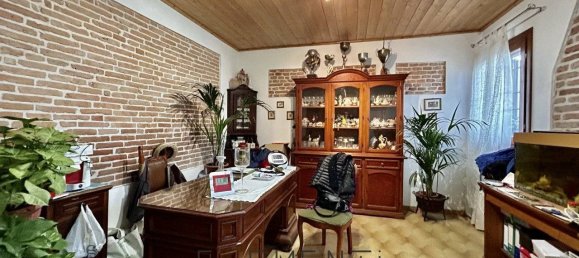 4 bedrooms Villa in Villa Bartolomea, Italy No. 154282 4