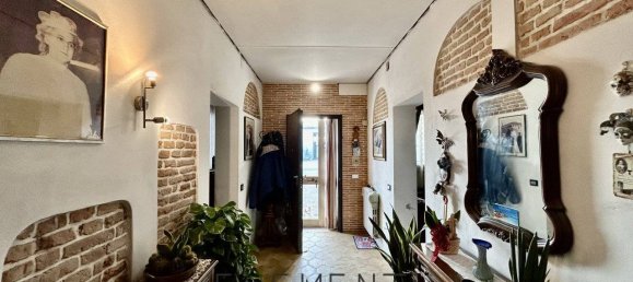 4 bedrooms Villa in Villa Bartolomea, Italy No. 154282 7