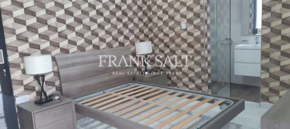 3 bedrooms Penthouse in Saint Julian's, Malta No. 11263 8