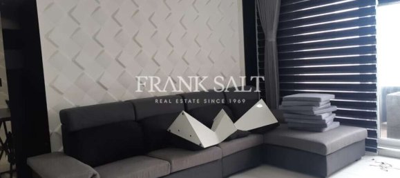 3 bedrooms Penthouse in Saint Julian's, Malta No. 11263 4