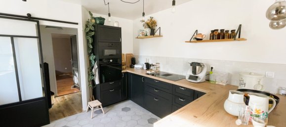 4 bedrooms House in Saint-Memmie, France No. 49077 6