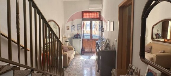 2 bedrooms House in Pachino, Italy No. 19400 4