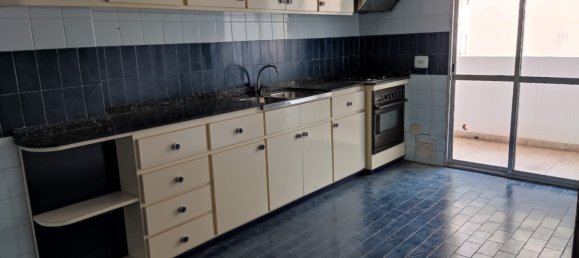 4 rooms Apartment in Palma de Majorca, Spain No. 981 23