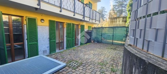 2-salle Appartement à Induno Olona, Italy No. 61163 14