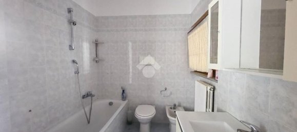 2-salle Appartement à Induno Olona, Italy No. 61163 8