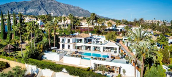 Villa de 7 dormitorios en Marbella, Spain No. 93181 29