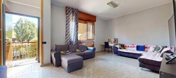 Apartamento de 4 dormitorios en Seregno, Italy No. 378453 22