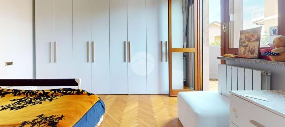 Apartamento de 4 dormitorios en Seregno, Italy No. 378453 48