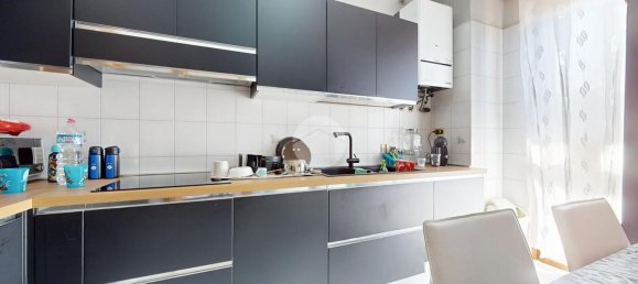 Apartamento de 4 dormitorios en Seregno, Italy No. 378453 27