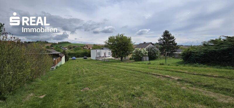 1295m² Land in Mistelbach, Austria No. 99376