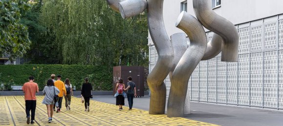 Квартира с 1 спальней в Кройцберг, Германия № 92172 9