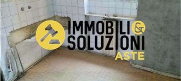 3غرفة شقة في Cassano Magnago, Italy رقم 3200 5